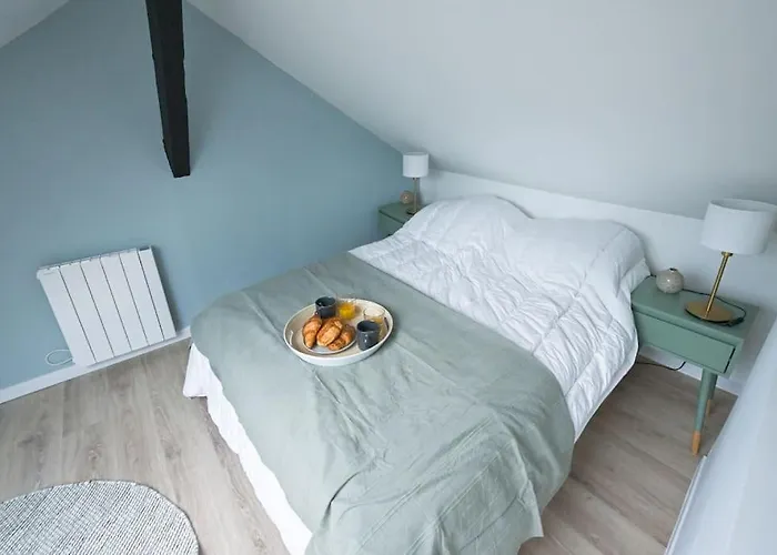 Duplex Elégant - 250m Appartement